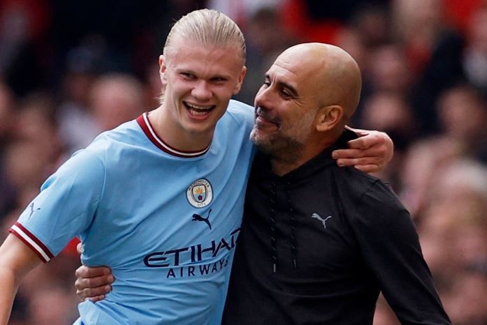 Guardiola: 'Man United dung so, chung ta la hang xom' hinh anh