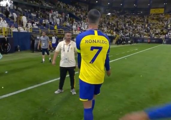 Ronaldo tit ngoi anh 1