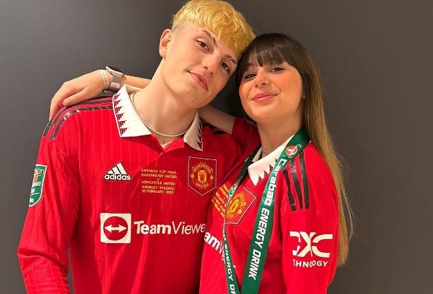 Garnacho co con o tuoi 18 hinh anh