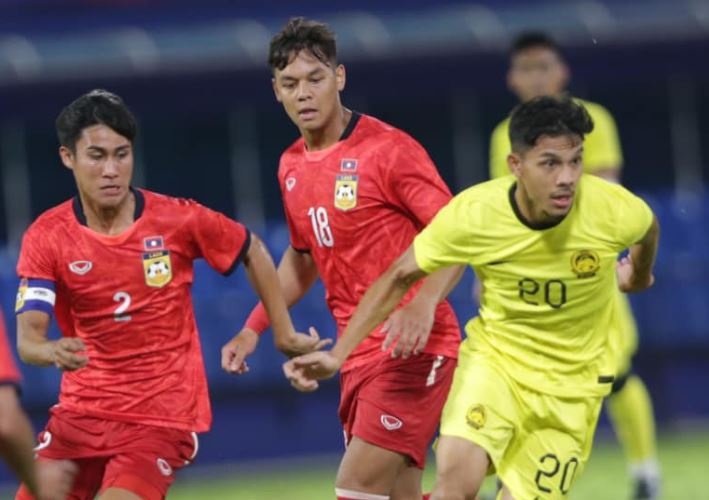 U22 Malaysia thang Lao 5-1 hinh anh