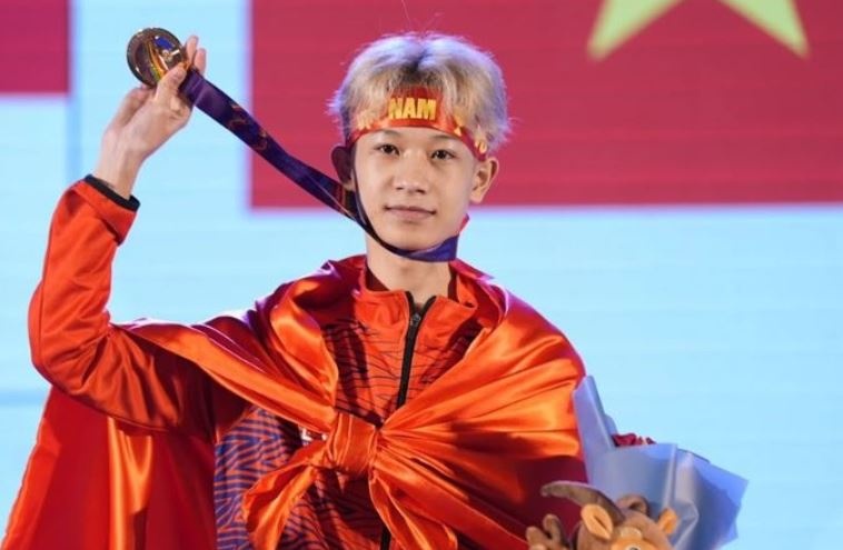 Doi PUBG Mobile Viet Nam va giac mo doi mau huy chuong SEA Games hinh anh