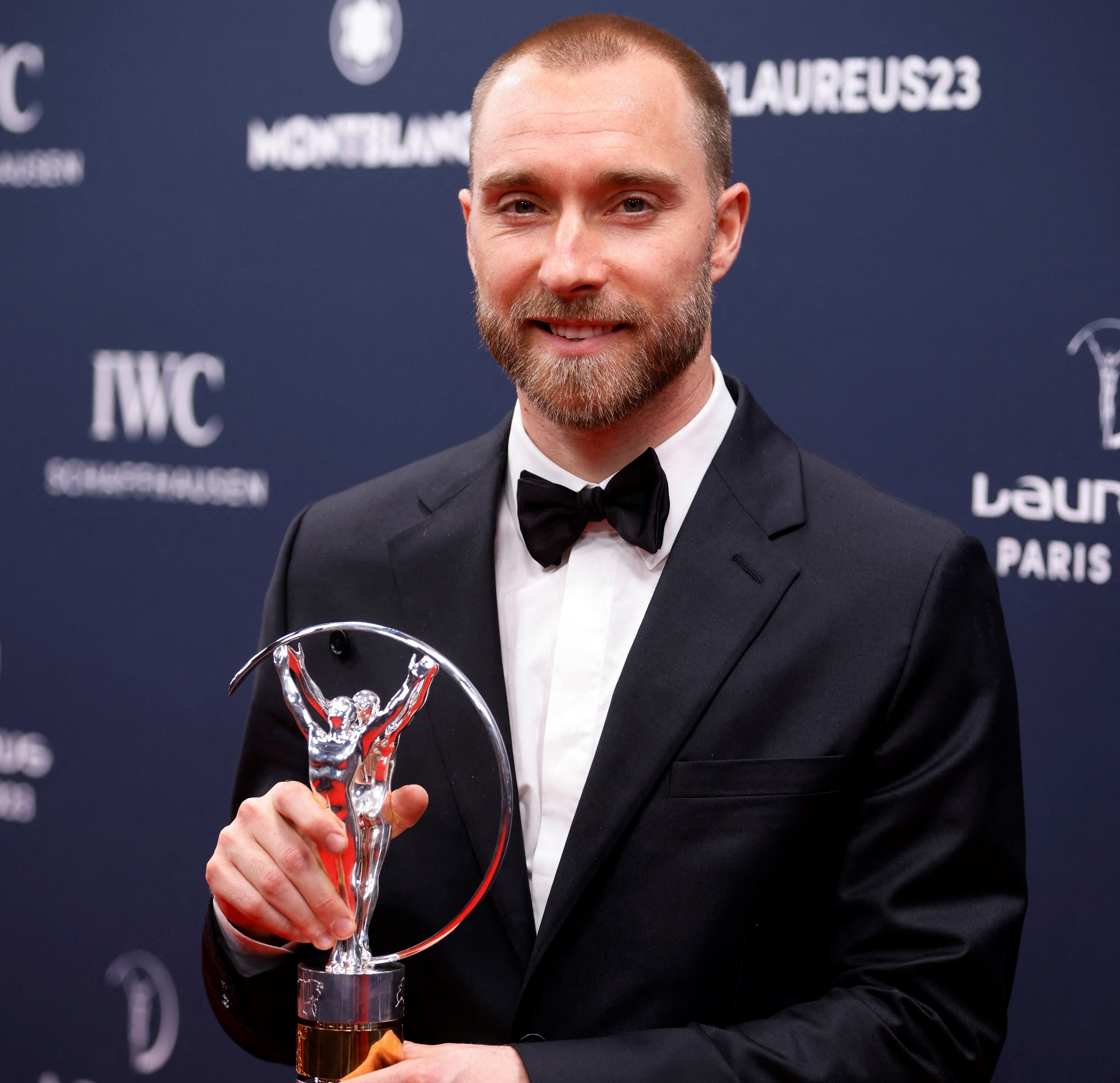 Messi nhan giai anh 3