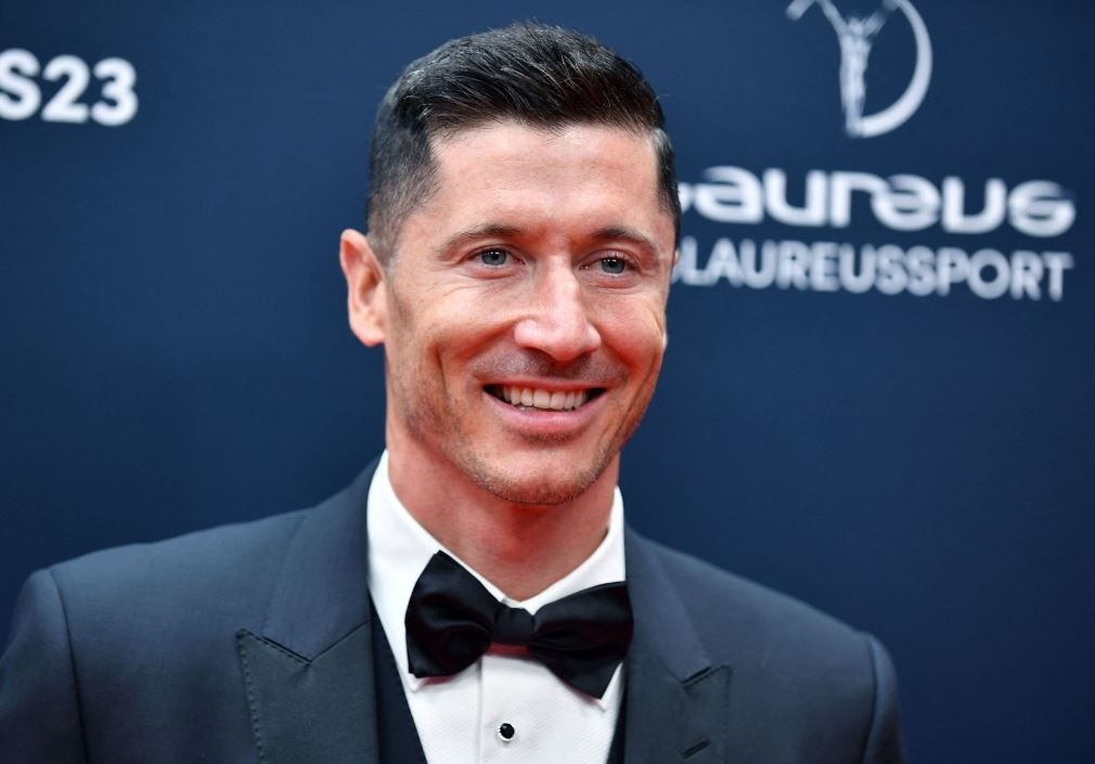 Messi nhan giai anh 6