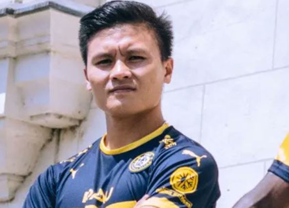 Pau FC gach ten Quang Hai tran thu 6 lien tiep hinh anh