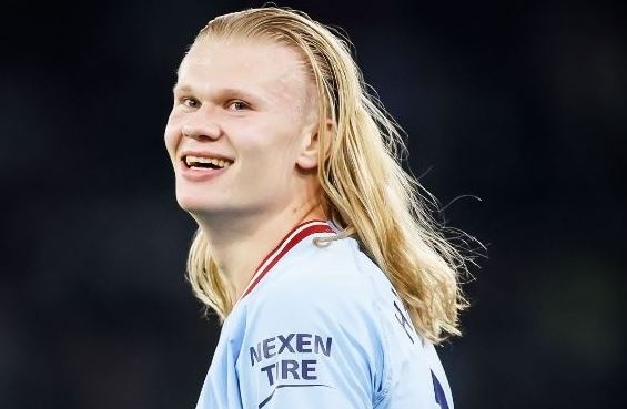 Haaland choi dien tu sau khi vao chung ket Champions League hinh anh