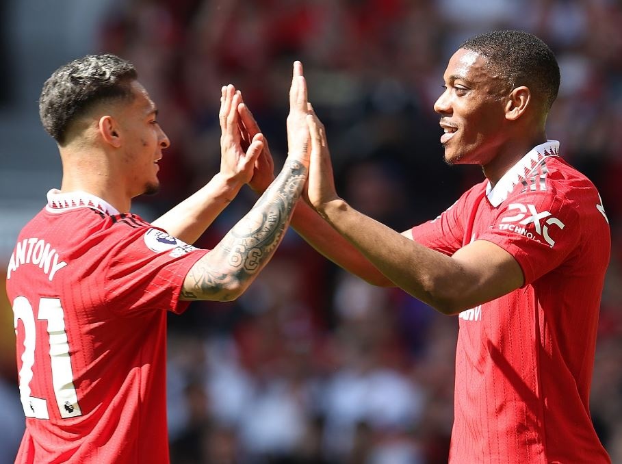 Antony choi ca nhan anh 5