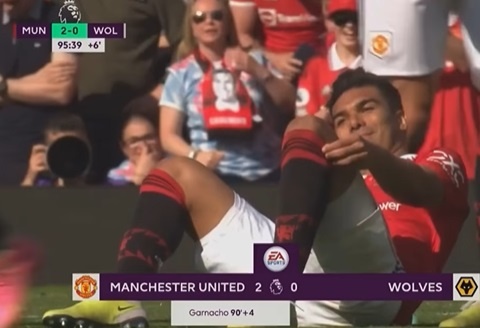 Casemiro nam cuoi anh 1