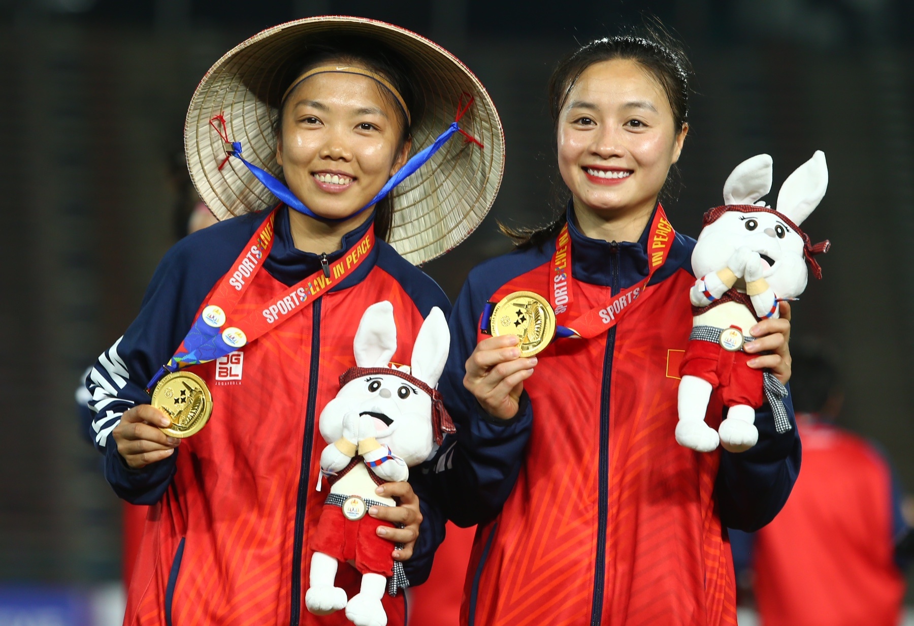 Vo dich SEA Games 32, tuyen nu Viet Nam di vao lich su hinh anh