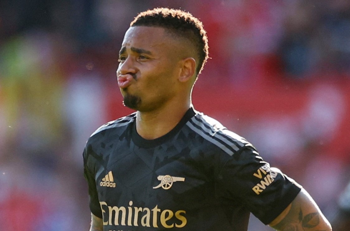 Arsenal bai tran, Man City vo dich Premier League hinh anh