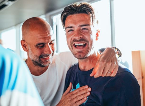 Phan ung cua dan sao Man City khi Arsenal thua tran hinh anh