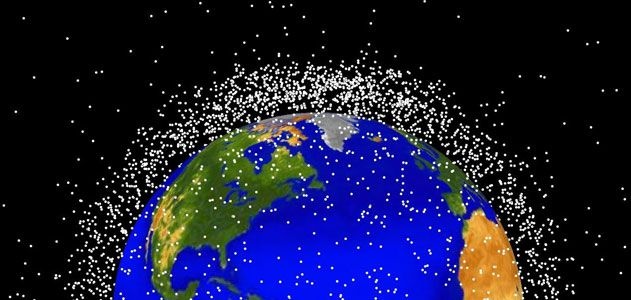 Bai rac khong lo ngoai vu tru dang duoc don nhu the nao? hinh anh