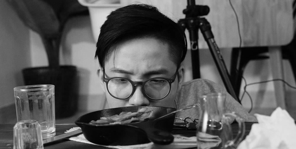 'Nguoi Viet hay giau nghe vi so canh tranh' hinh anh