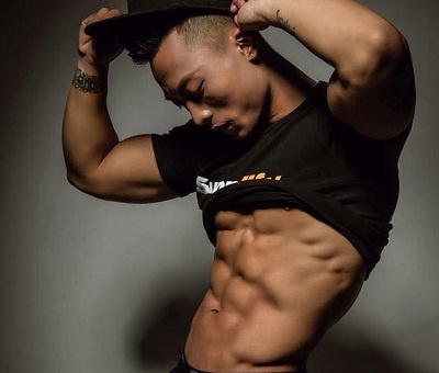Bi quyet bien than hinh 49 kg thanh co bung 6 mui hinh anh
