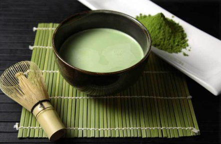 Tac dung bat ngo cua matcha hinh anh