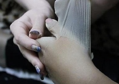 Da noi do, chay nuoc vi tam trang cap toc hinh anh