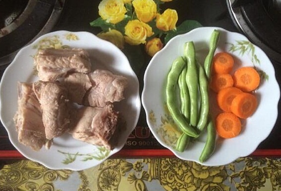Thuc don an dam cho be: Chao suon non cu qua hinh anh