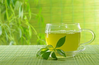 Dung tra xanh dung cach de tranh ton hai suc khoe hinh anh