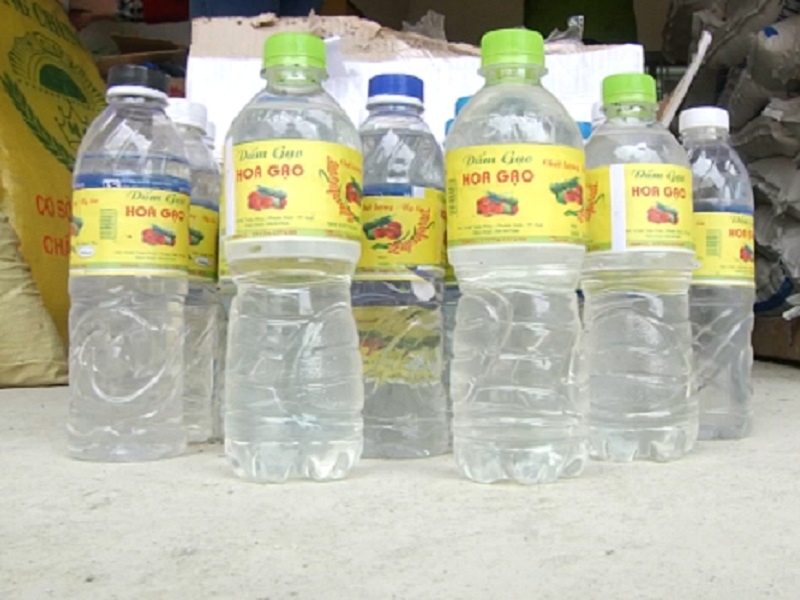 Nguy hai tu giam an pha che bang axit hinh anh