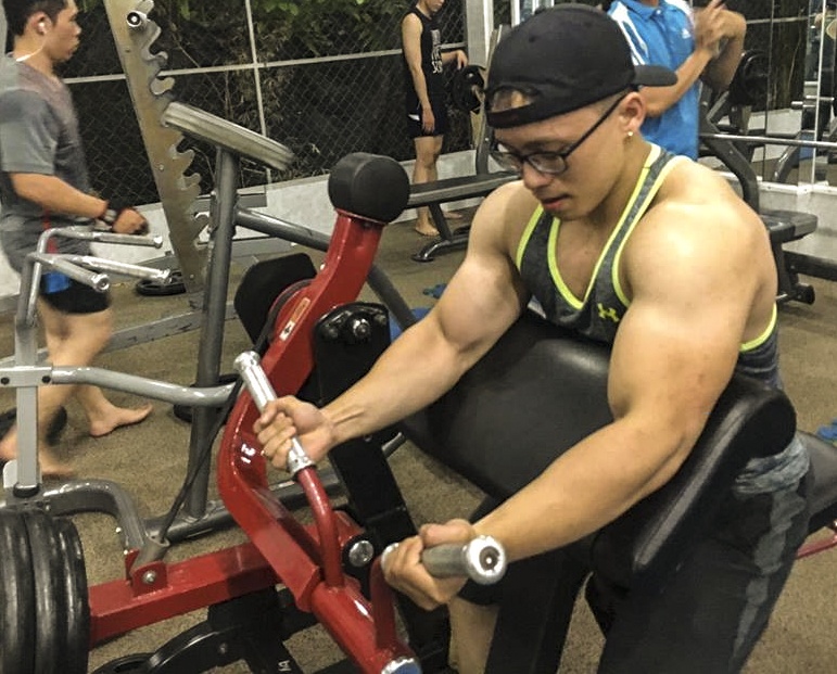 9X 'dap mo' thanh co bung 6 mui nho tap luyen 90 phut/ngay hinh anh