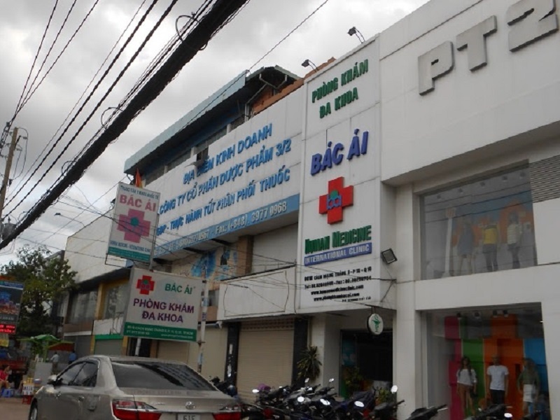 Chua benh bang te bao goc, nguoi dan ong suyt mat mang hinh anh