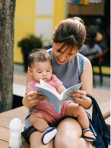 Để con được ốm ảnh 1 De con duoc om anh 1