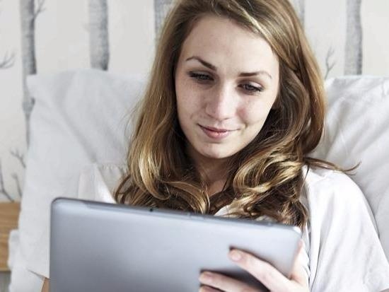 Muon ngu ngon, dung dung iPad truoc khi di ngu hinh anh