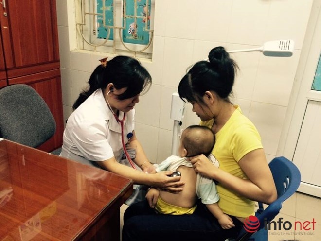 Sai lầm khiến con bị viêm phổi ảnh 1 Sai lam khien con bi viem phoi anh 1