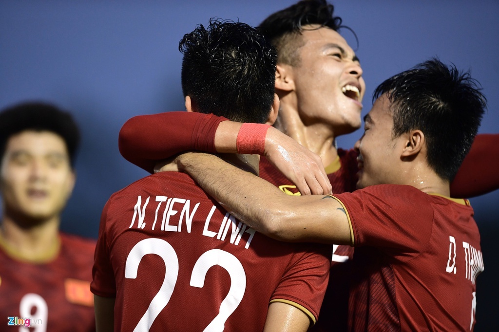 cau thu bong da anh 10