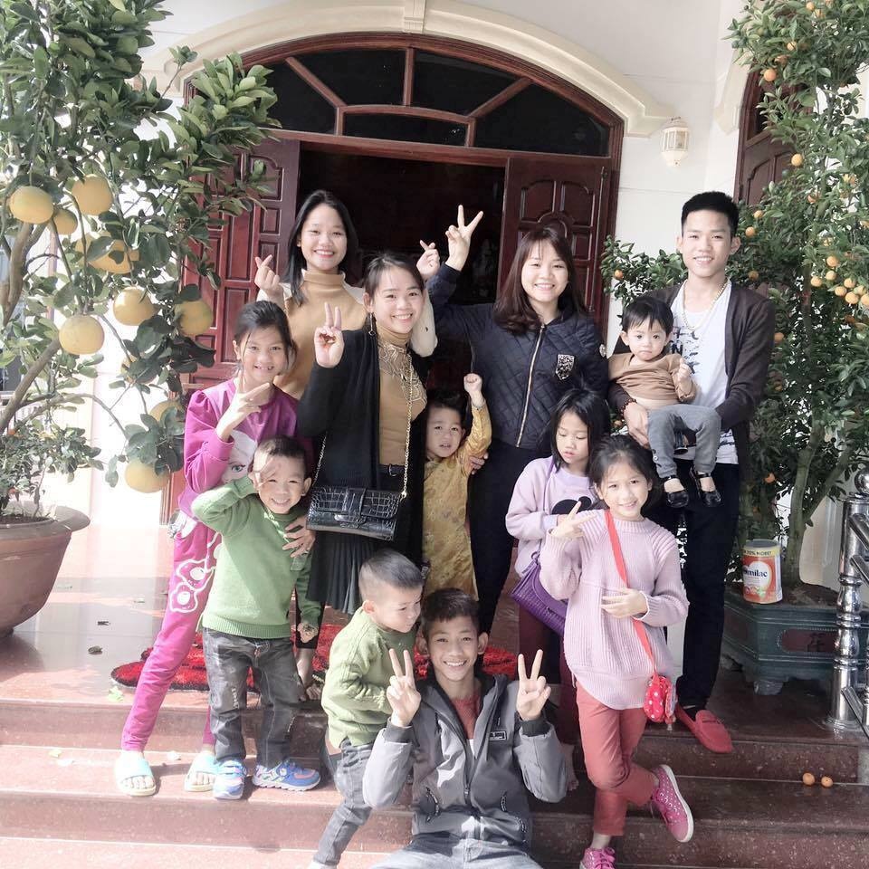 san phu sinh 15 con anh 1