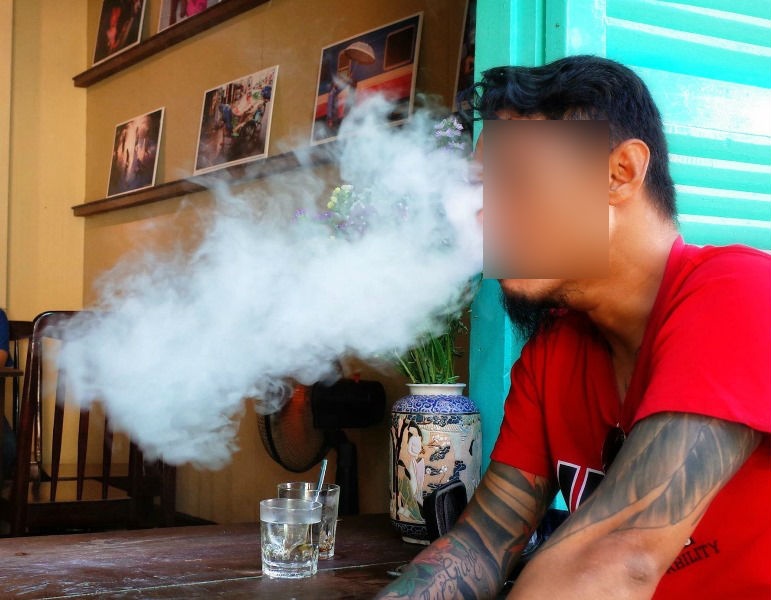 Nguy co gay ung thu tu thuoc la dien tu hinh anh