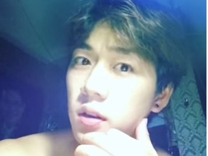 Clip 9X nhun nhay theo nhac duoc cho giong sao Han hinh anh