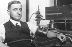 Ke thu ac Song Xanh tung qua mat may kiem tra noi doi hinh anh