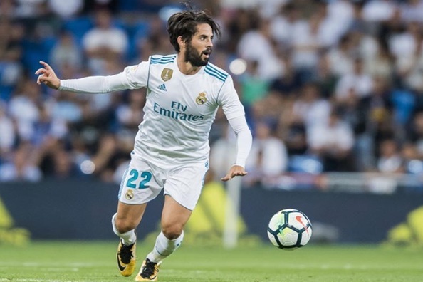 Isco va nhung tien ve co the ke vi Iniesta anh 2