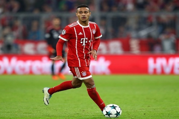 Isco va nhung tien ve co the ke vi Iniesta anh 8