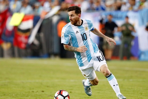 5 trận đấu đưa Messi đến Quả bóng vàng 2017 ảnh 2 5 tran dau dua Messi den Qua bong vang 2017 anh 2