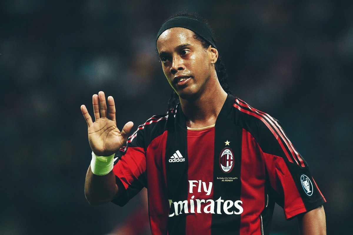 Ronaldinho chính thức chia tay sự nghiệp quần đùi áo số ảnh 3 Ronaldinho chinh thuc chia tay su nghiep quan dui ao so anh 3