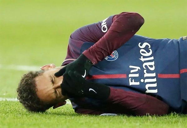 Neymar phớt lờ chức vô địch Ligue 1 của PSG ảnh 2 Neymar phot lo chuc vo dich Ligue 1 cua PSG anh 2