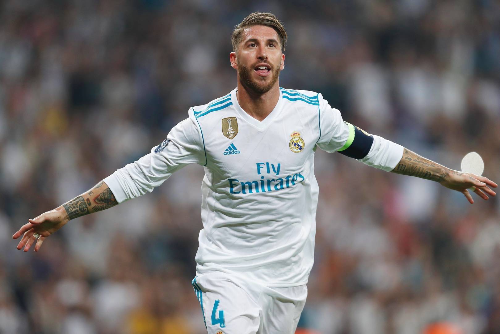 Sau vo dich La Liga, sao Barca va Real khau chien hinh anh