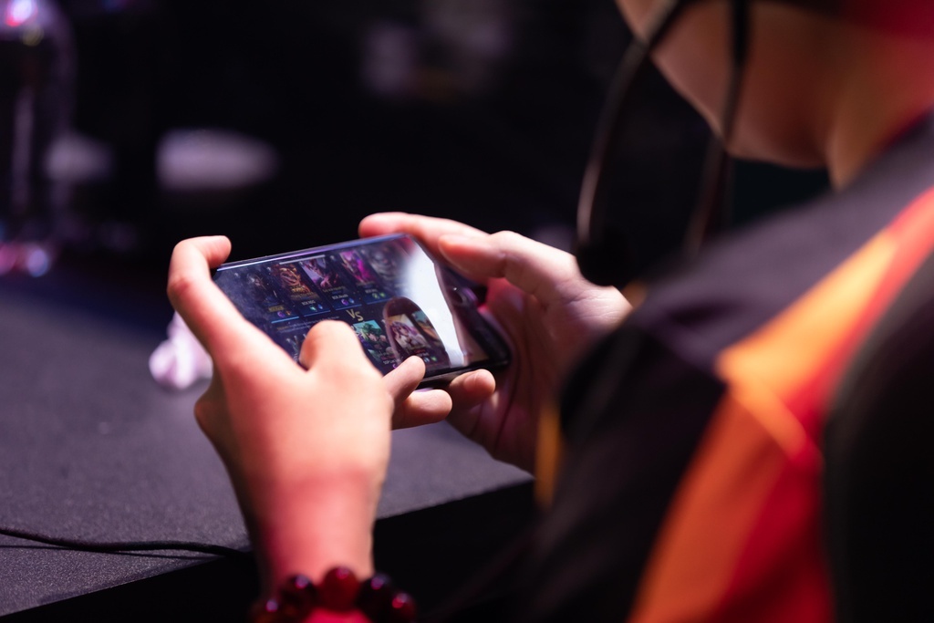 SGP thang de HEAVY hinh anh