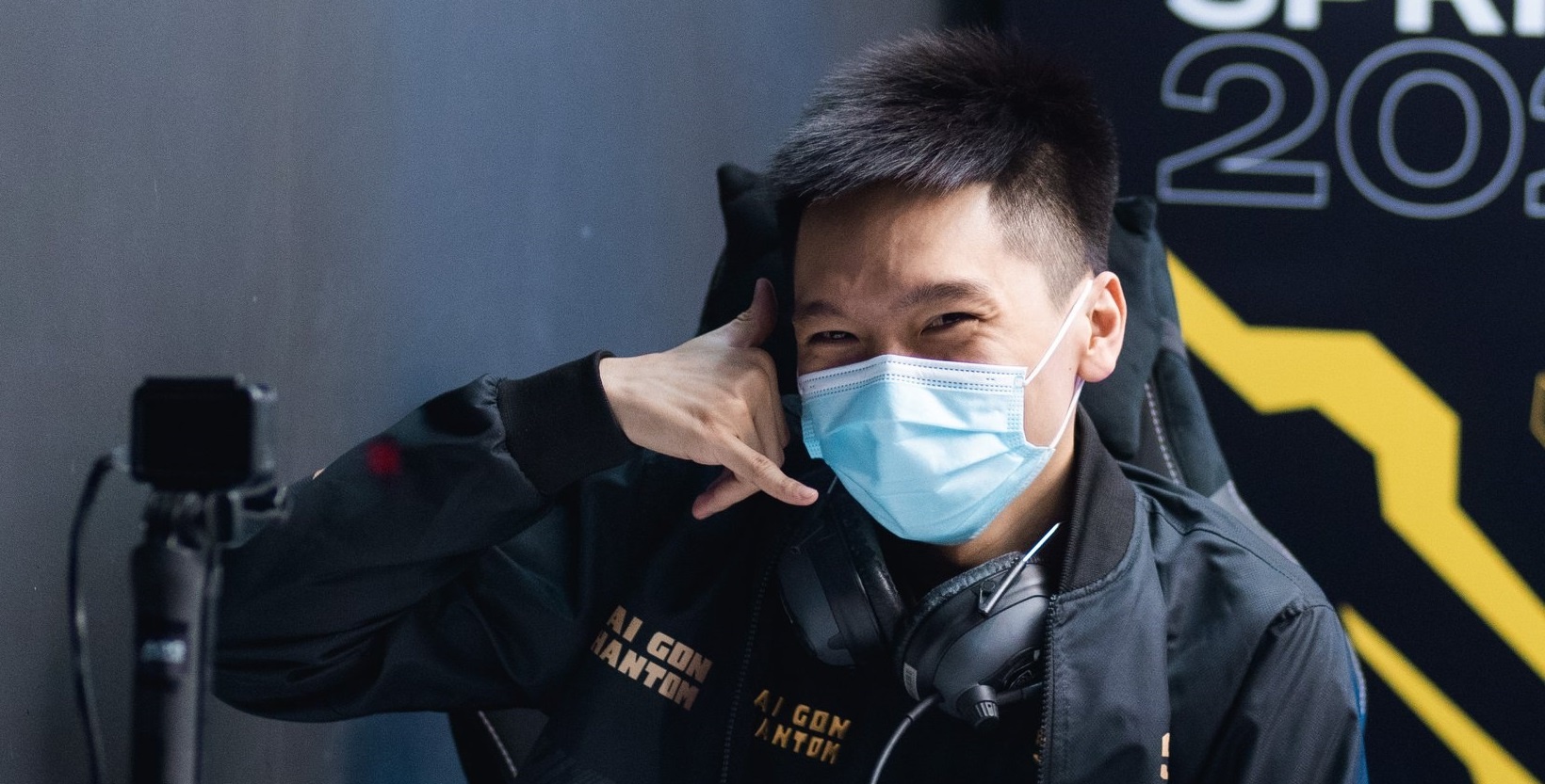 Co dong vien than phuc IQ cao cua Zeref truoc FAP TV hinh anh