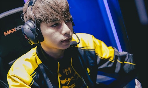 An phat cho Zeros anh 2