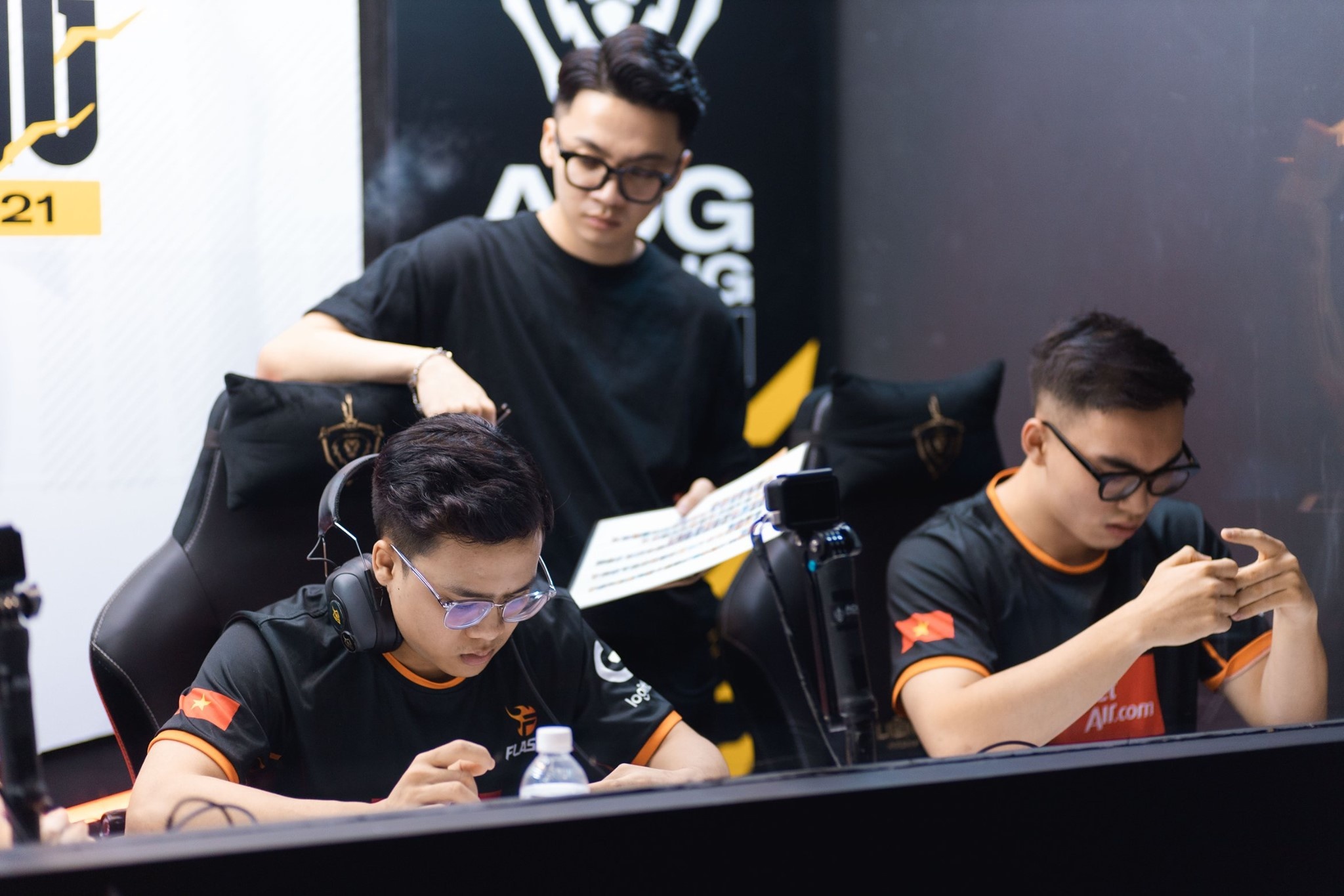 Lien Quan Viet Nam khong con trong cho vao Team Flash? hinh anh