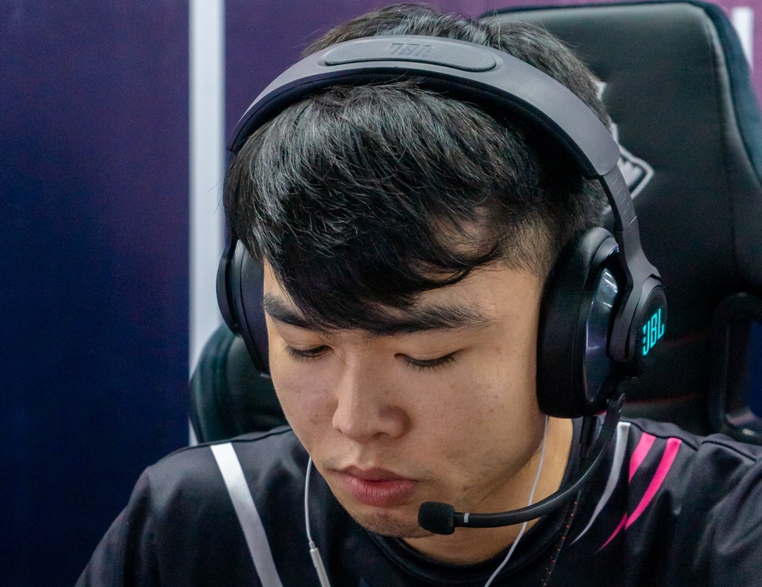 Icon Series SEA mua He 2021 anh 1