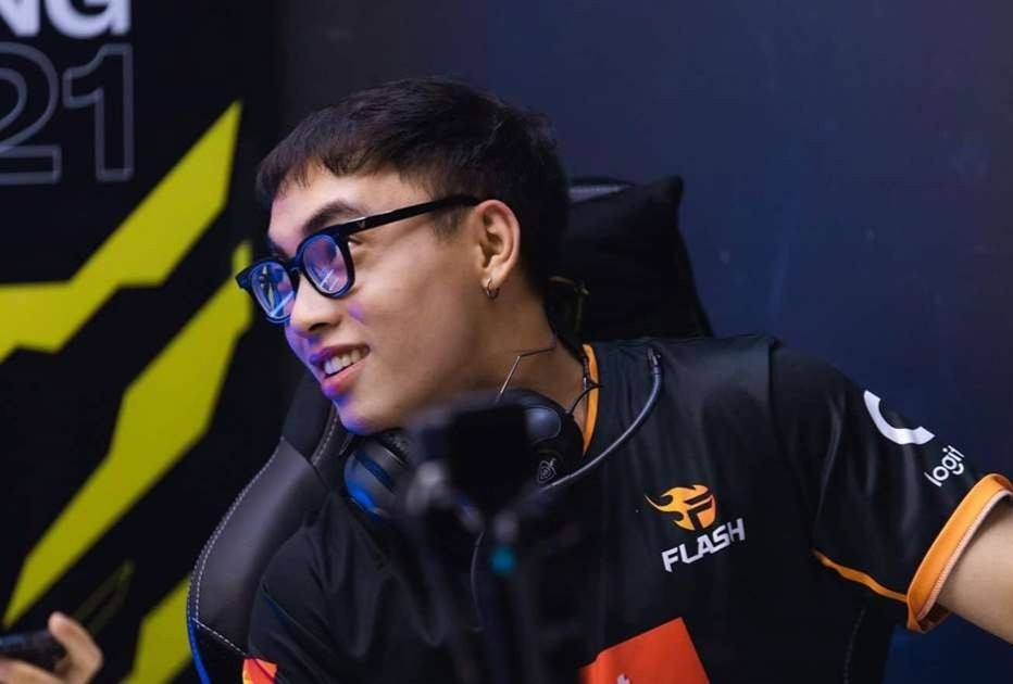 ProE: 'Hoi tiec lon nhat la khong the du SEA Games 30' hinh anh