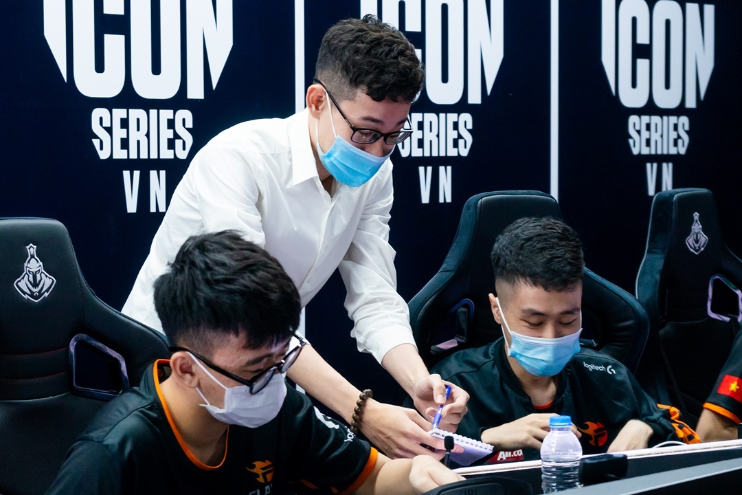 HLV Team Flash anh 1