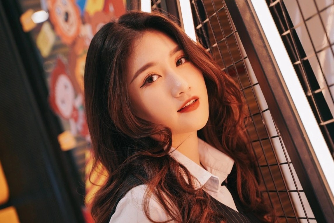 Nu MC Valorant: 'Toi khong phai hot girl cua gioi Esports' hinh anh