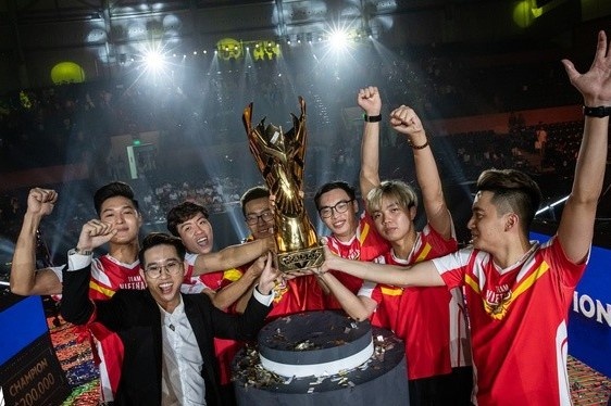 Thach thuc cho Team Flash o AWC 2021 hinh anh