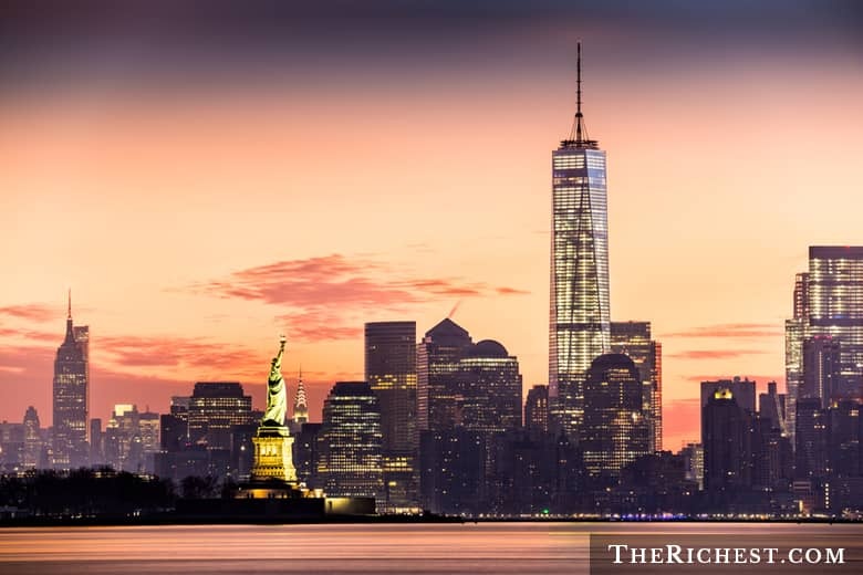 15 thanh pho co cu dan giau nhat the gioi hinh anh