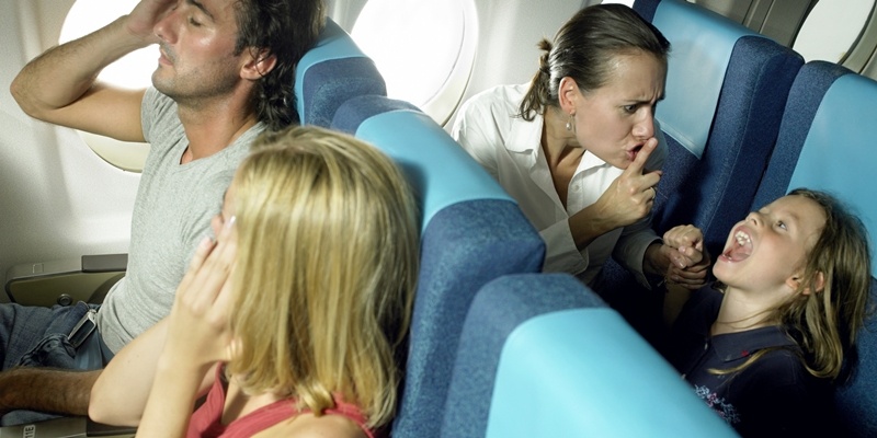 Nhung dieu khach khong nen noi voi tiep vien hang khong hinh anh