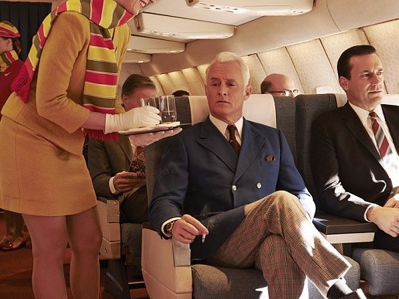 dieu tuyet doi khong nen noi voi tiep vien hang khong anh 5